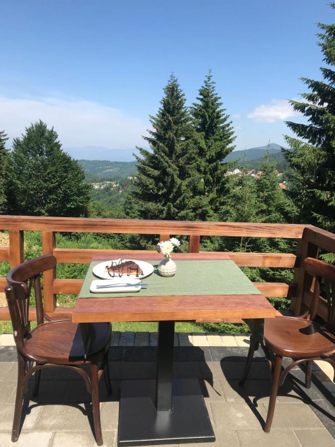 Vila Lucky Kop & Restoran Kopaonik Exteriör bild